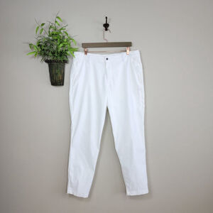 Lululemon 36 Commission Classic Tapered Leg Golf Pants White Stretch Sports